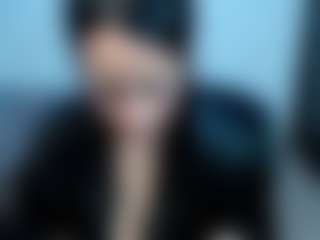 CallmeAmber MILF webcam performer live streaming