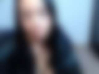 CallmeAmber MILF webcam performer live streaming