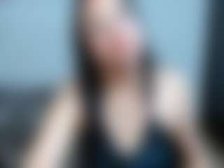 CallmeAmber MILF webcam performer live streaming