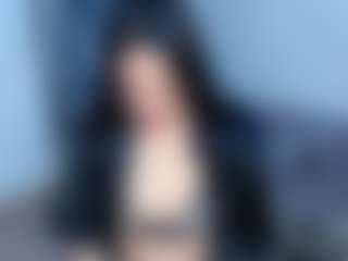CallmeAmber MILF webcam performer live streaming