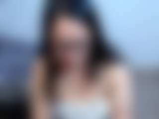 Live cam show with CallmeAmber - Shaved Pussy Mature on Milfs Live