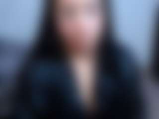 CallmeAmber MILF webcam performer live streaming
