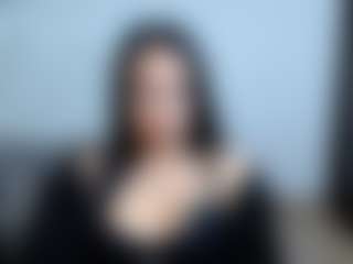 CallmeAmber MILF webcam performer live streaming