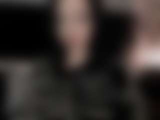 Live cam show with Adelinee Night Girl - Oil on parknlotfishbdy