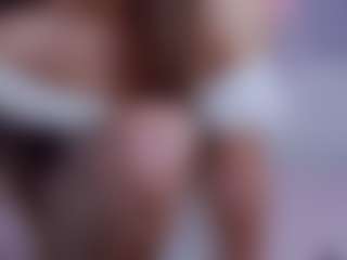 Live cam show with LilyRoselyn - Findomme on Camsoda Late Night