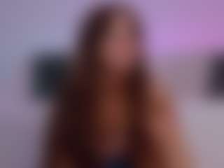 Live cam show with LilyRoselyn - Legs on Instabang