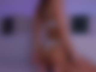 LilyRoselyn's Live Sex Cam Show