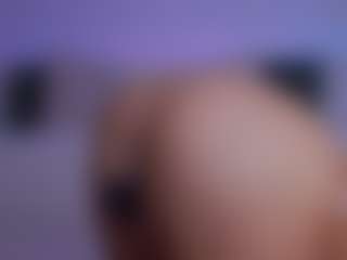 Live cam show with LilyRoselyn - Findomme on Camsoda Late Night