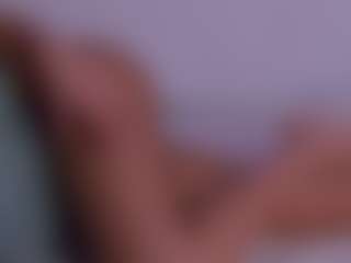LilyRoselyn's Live Sex Cam Show