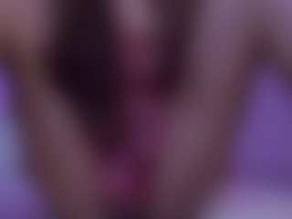 Live cam show with LilyRoselyn - Longlegs on Fling VIP Chat