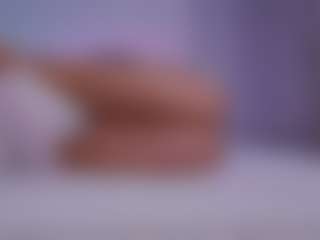 LilyRoselyn's Live Sex Cam Show