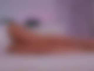 Live cam show with LilyRoselyn - Longlegs on x69.live