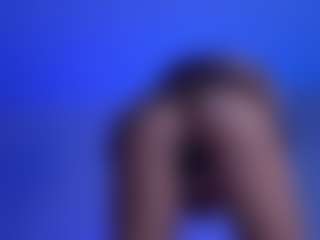 Live cam show with LilyRoselyn - Longlegs on Fit Hotties