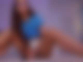 LilyRoselyn's Live Sex Cam Show