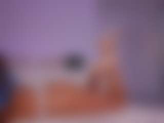 Live cam show with LilyRoselyn - Thin on Camsoda