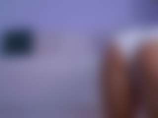 Live cam show with LilyRoselyn - Mistress on Soda Cam