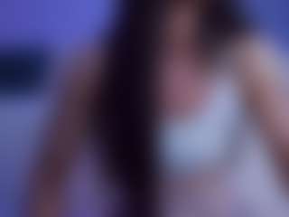 Live cam show with LilyRoselyn - Longlegs on livesuperchat.net