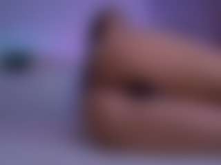 Show in cam erotica live di LilyRoselyn
