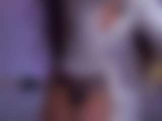 Live cam show with LilyRoselyn - Findomme on Milfs Live