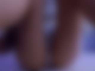 LilyRoselyn's Live Sex Cam Show