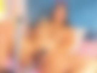 sarayhorny69's Live Sex Cam Show