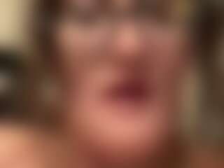 Cheyybabyyy93's Live Sex Cam Show