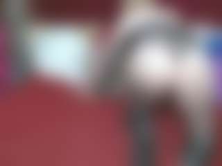 elena-evans's Live Sex Cam Show