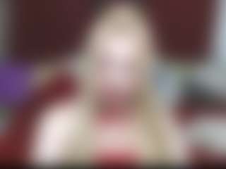 Live cam show with elena-evans - Portuguese on AdultVida.com