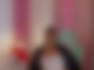 KhelanyIsyy's Live Sex Cam Show