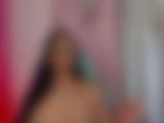 KhelanyIsyy's Live Sex Cam Show