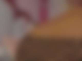 Live cam show with KhelanyIsyy - Tease on CamwithHer