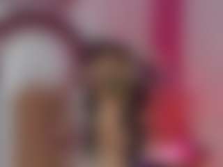 Live cam show with KhelanyIsyy - Average on Fling VIP Chat