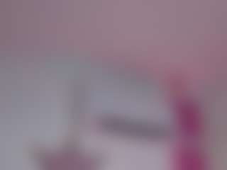 Live cam show with KhelanyIsyy - Brown Eyes on Camsoda
