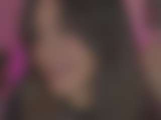 Innanaa's Live Sex Cam Show