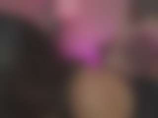 Innanaa's Live Sex Cam Show