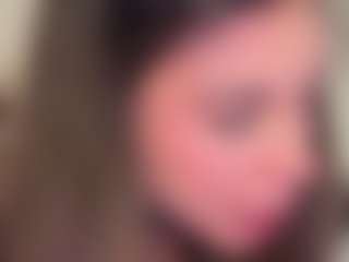Innanaa's Live Sex Cam Show