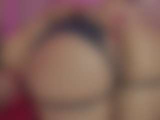 Innanaa's Live Sex Cam Show