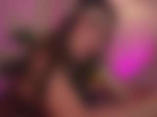 Innanaa's Live Sex Cam Show