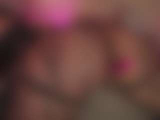 Innanaa's Live Sex Cam Show