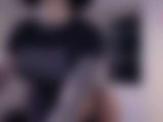 Live cam show with rubbernina - Hazel Eyes on UwU Esports