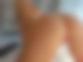 Russian-Ava's Live Sex Cam Show