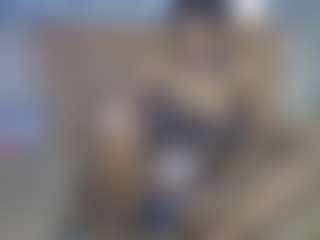 Live cam show with senoritah - Flirty on TeamSkeetLive