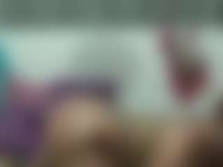 Live cam show with SoulSarah - Middle Aged on Hubzter Live