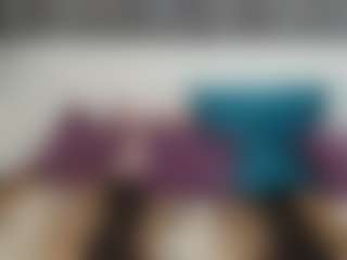 Live cam show with SoulSarah - Lesbian on Dare Cams