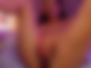 valenmoon1's Live Sex Cam Show
