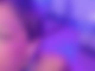 Live cam show with valenmoon1 - Asian on AdultVida.com