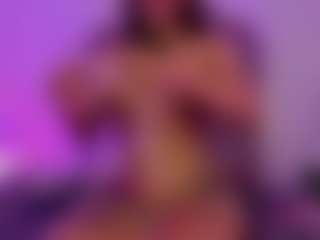 valenmoon1's Live Sex Cam Show