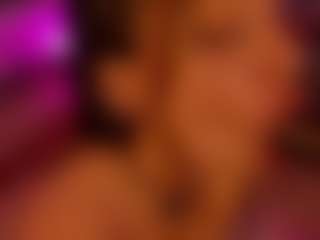 valenmoon1's Live Sex Cam Show