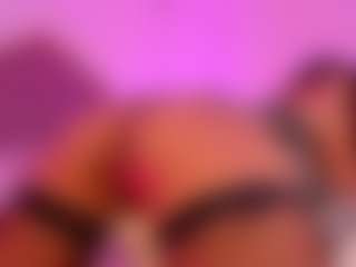 valenmoon1's Live Sex Cam Show