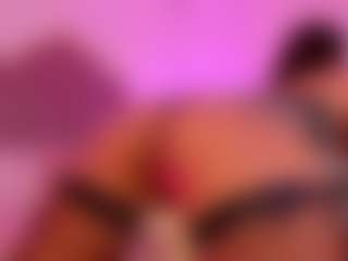 valenmoon1's Live Sex Cam Show